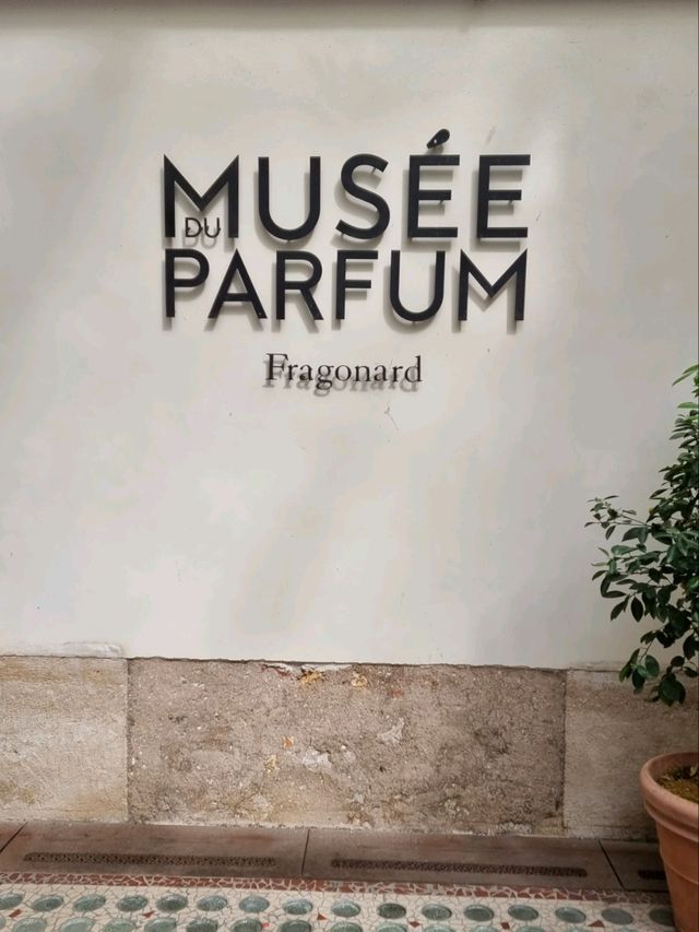 A Nose for Adventure: Sniffing Around Paris’s Perfume Museum