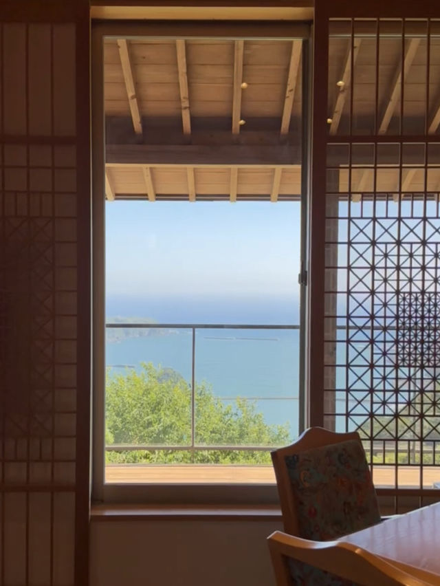 ☕ ザ・ロイヤルハウス（THE ROYAL HOUSE）—寝姿山山頂で絶景ランチ