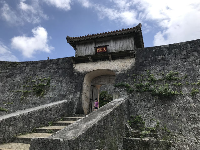 沖繩自由行-文慶門