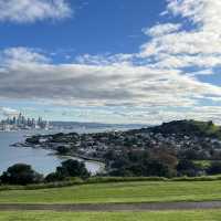 🌿走一條不擠人的路，看最震撼的奧克蘭天際線 | 德文港：North Head Summit 登頂＋海軍博物館漫步