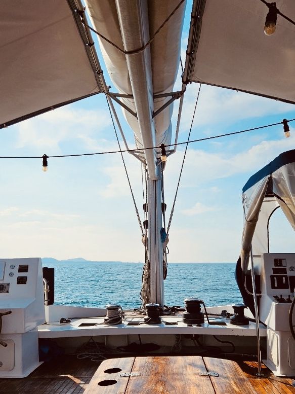 Romantic Sunsets and Dazzling Night Views on the Water