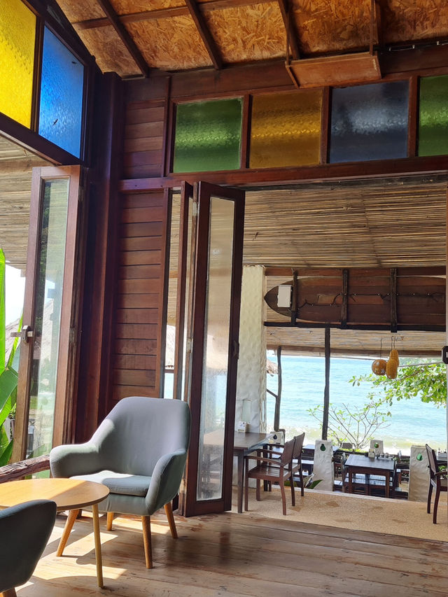 ติดเกาะช้างที่ โรงแรม Nature beach 