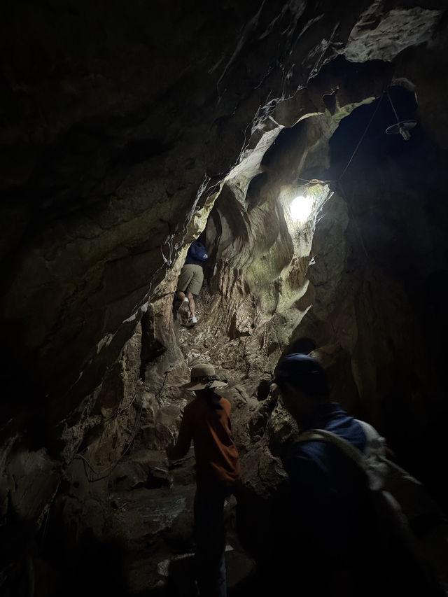 🏞️ Marble Mountain, Da Nang , where history meets the heavens