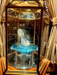 ท่องโลกเทพนิยายใน Hongkong Disney land