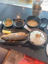 主打廣島燒同各種鐵板燒料理