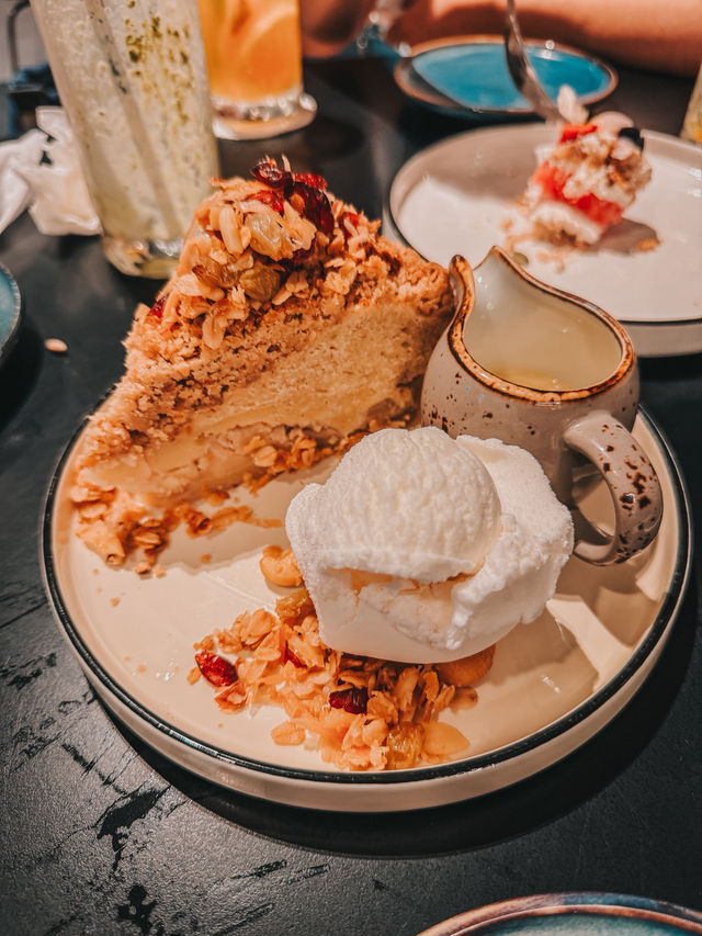 Chill Dinner Vibes at Naj & Belle – A Subang Favourite After Sunset