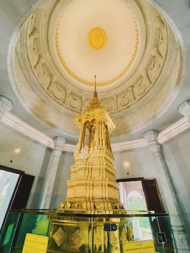พิพิธภัณฑ์ธรรมเจดีย์หลวงตามหาบัว 