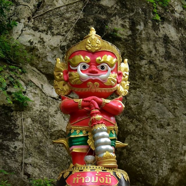 อุทยานถ้ำเขาชะอางค์ จ.กาญจนบุรี​