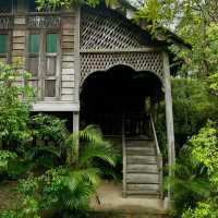Lantern Dreams and Heritage Grace