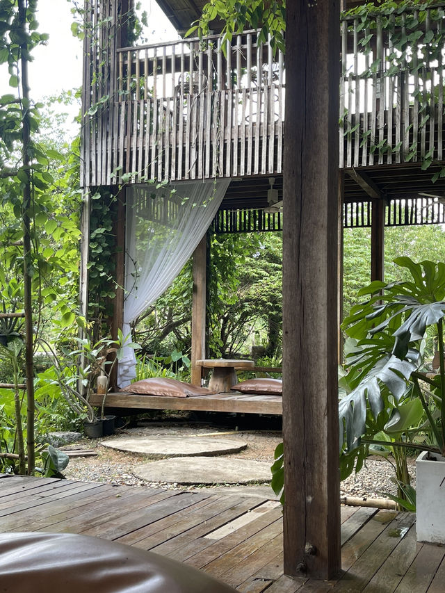 บ้านนาก๋างโต้ง ที่พักและคาเฟ่
