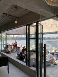 The Sipping Bar