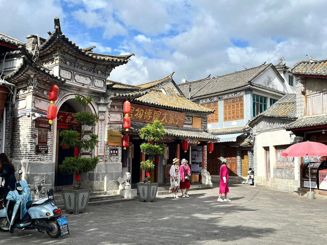 🏡✨ Step Back in Time at Xizhou Ancient Town (喜洲古镇)