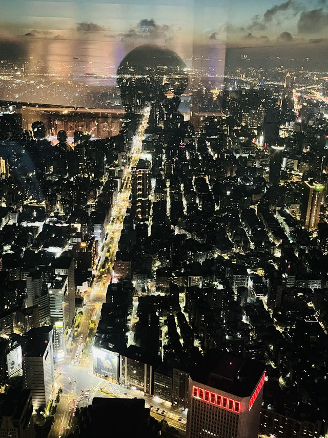 🏙️ Taipei 101 – Sky High in Daylight & Sunset