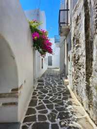 🏝️💙 “Whitewashed Wonder: My Serene Escape to Paros” 🇬🇷✨