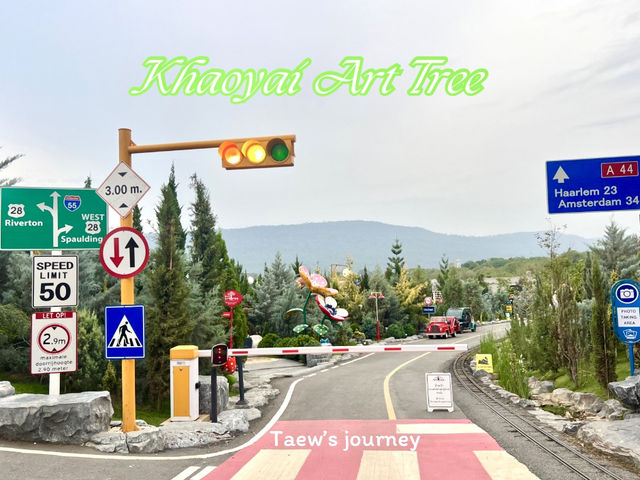 Khaoyai Art tree 