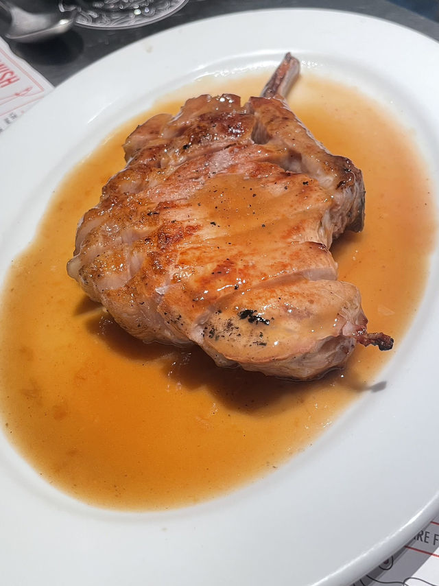 Enjoy dinner at VASO Spanish Restaurant