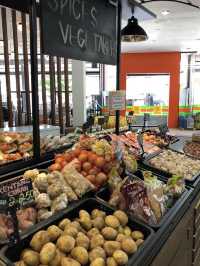 🛒 Coco Supermarket Jimbaran – 여행자에게 딱 좋은 슈퍼