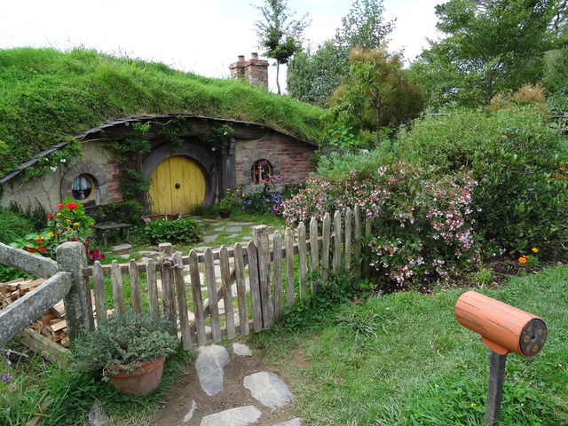 ホビットの村その名もHOBBITON
