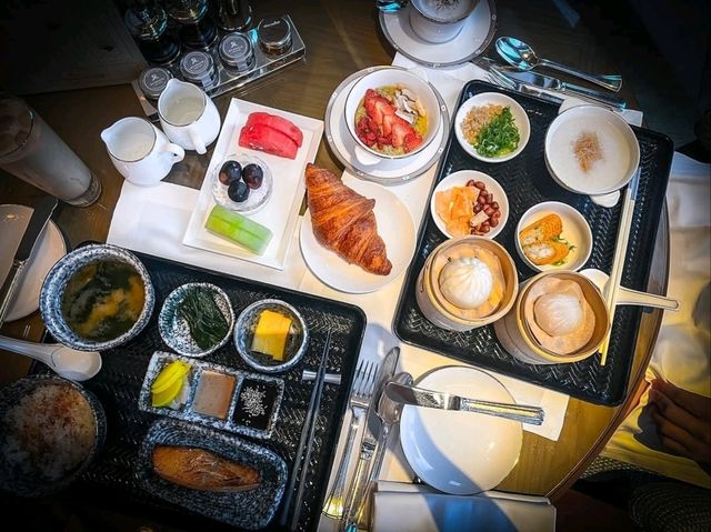 One Night of Bliss at St. Regis Hong Kong One Night of Bliss at St. Regis Hong Kong
