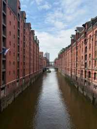 Urban Energy and Historic Streets in Hamburg City Center