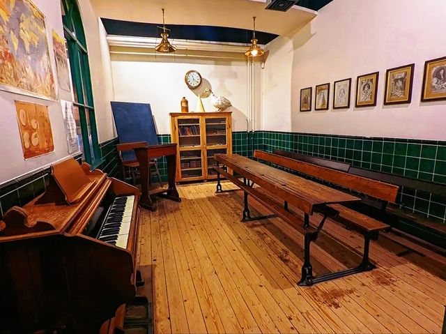 Portland Basin Museum – Industrial Heritage by the Canal