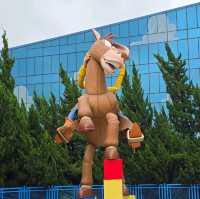 Toy story hotel 🦖🎡🎠