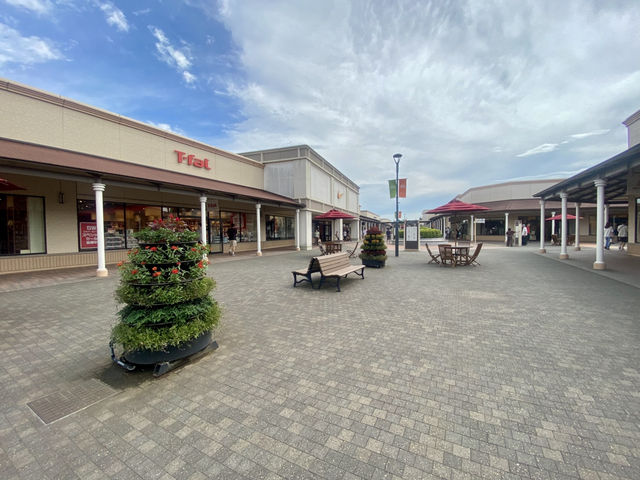 魅力四射的酒酒井Premium Outlets✨成田機場周邊購物天堂🛍️  