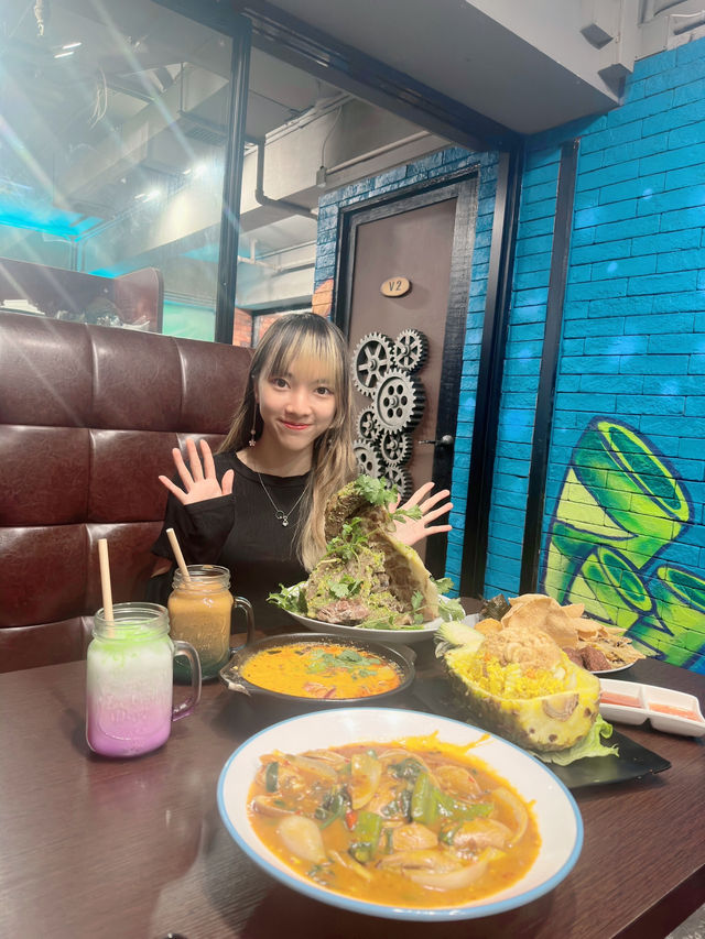 必食火山排骨巨型登場