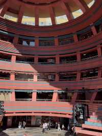 【福岡・博多運河城】城市劇場的奇幻漫步:流水、光影與鋼彈的交響樂