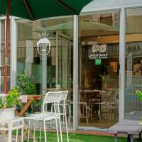 Timeless Grounds, Manila’s Vintage Pulse