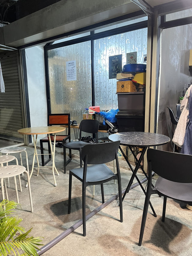 Lazeo coffee ตลาดเก่า Lazeo coffee ตลาดเก่า