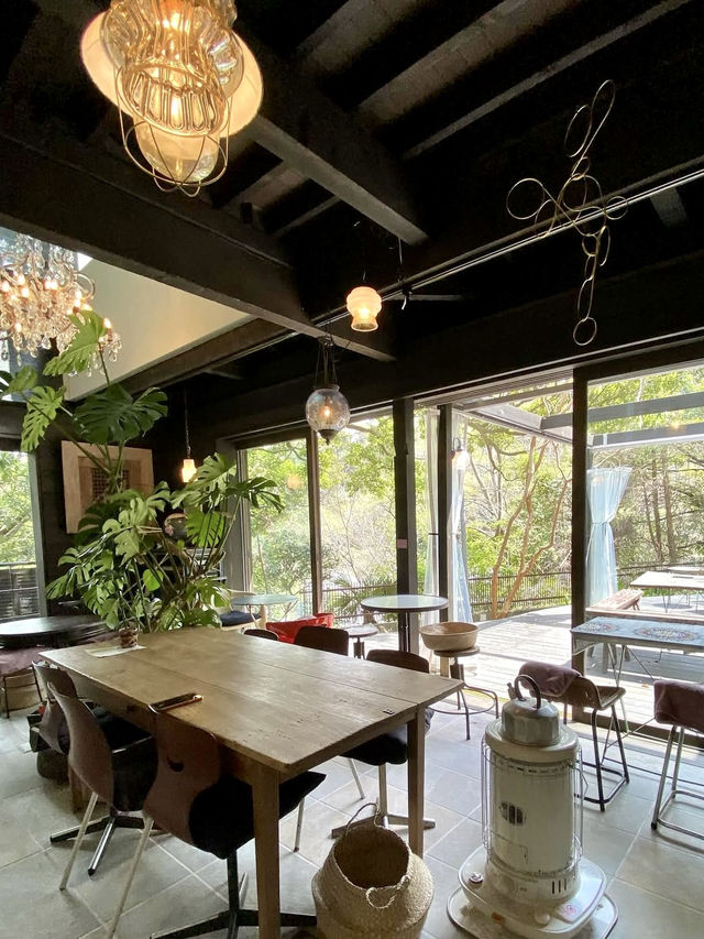 🌿 Hidden Gem in Kamakura’s Hillside: +h cafe kamakura