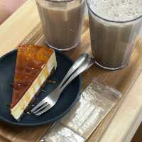 대마도 이즈하라 여행 / 이즈하라에서 감성 가득 카페 만나기 YELLOW BASE COFFEE