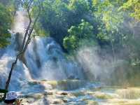 ルアンパバーンからバスで行ける!?🚌クアンシー滝(Kuang Si Falls) 🏞️