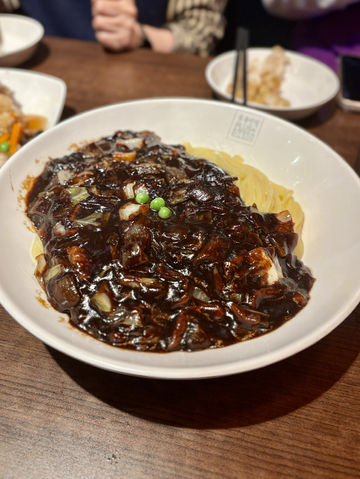 【大阪・道頓堀】韓国式チャジャン麺×酢豚×ちゃんぽん「香港飯店0410 道頓堀店」 【大阪・道頓堀】韓国式チャジャン麺×酢豚×ちゃんぽん「香港飯店0410 道頓堀店」