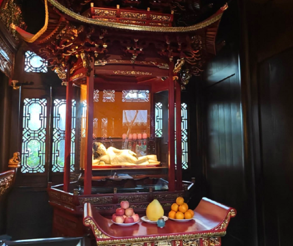 วัดพระหยก (Jade Buddha Temple) วัดพระหยก (Jade Buddha Temple)