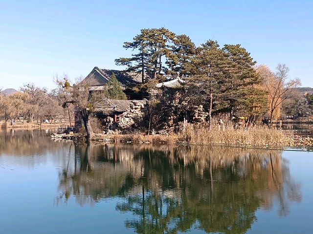 Chengde Mountain Resort's Tranquil Beauty