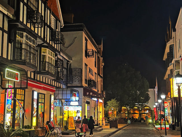 A Stroll Through Shanghai’s Thames Town: A European Escape in China