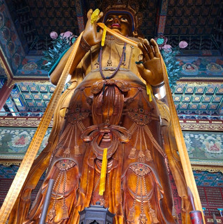 雍和宮（Yonghe Lama Temple）北京藏傳佛教寺廟，必訪聖地！