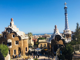 Barcelona — cantik banget, tapi wajib banget buat selalu waspada pas di sana.