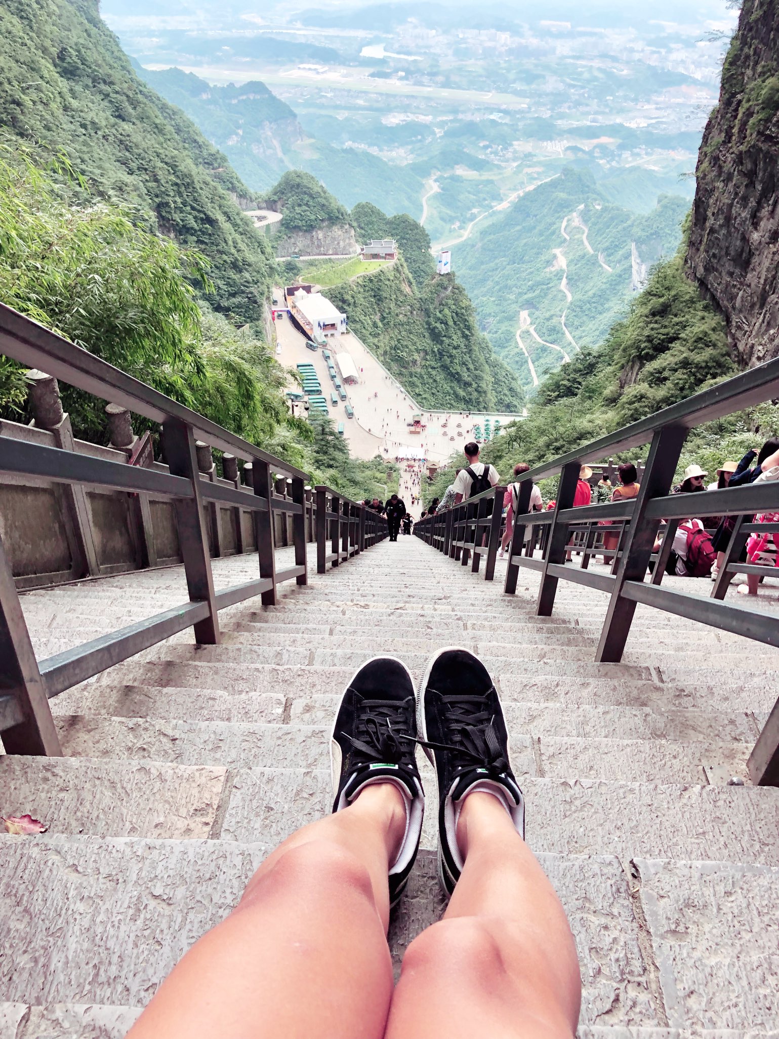 【韓国Attends アテンズ】Go to heaven case Stairway to Heaven's Door😅 | Trip.com Zhangjiajie