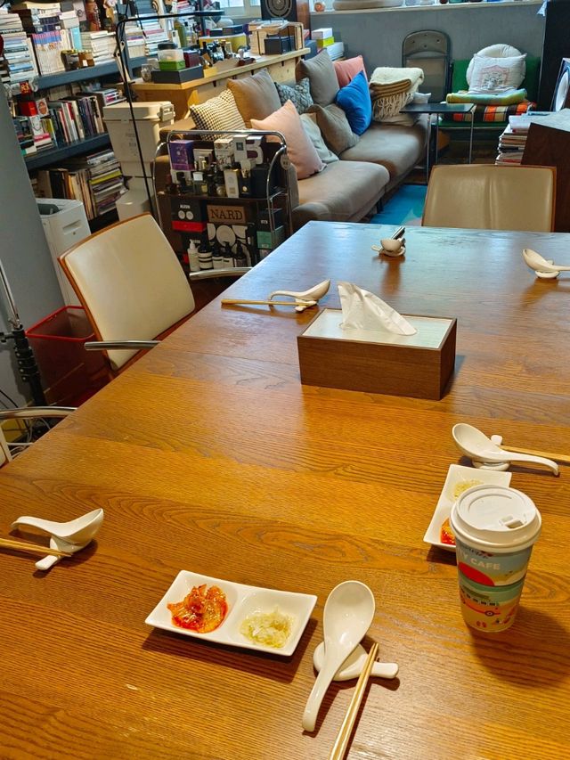 台北松山美老，老楊在二樓私宅牛肉麵