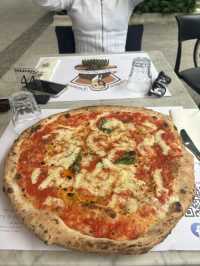 Huge Neapolitan Pizza for Cheap