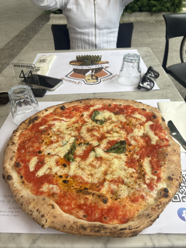 Huge Neapolitan Pizza for Cheap