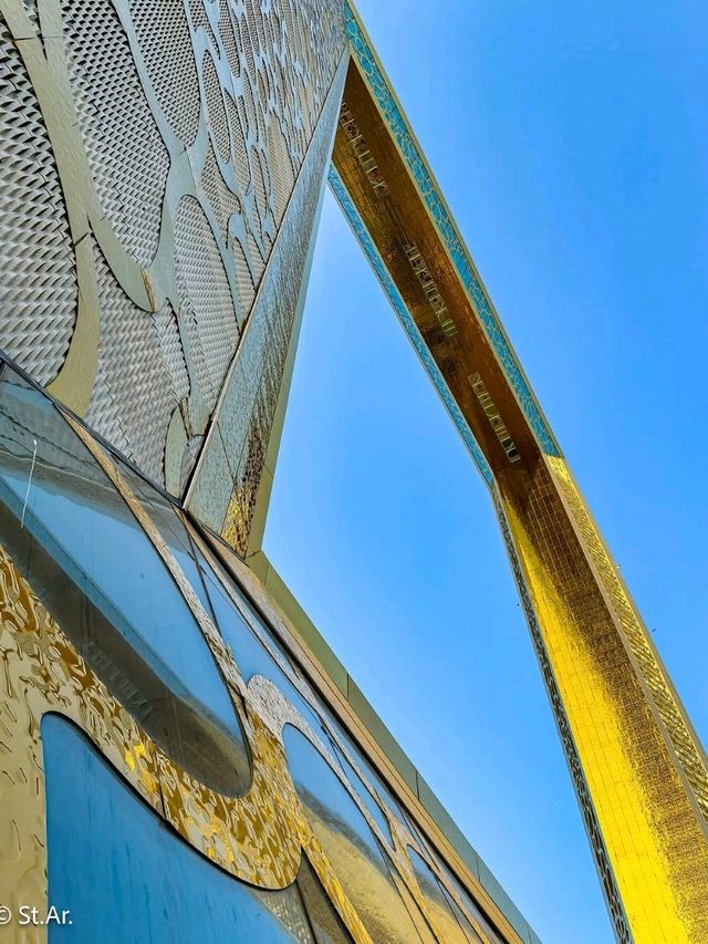 🏙 Dubai Frame: A Modern Icon Bridging Past and Future 🌟🇦🇪