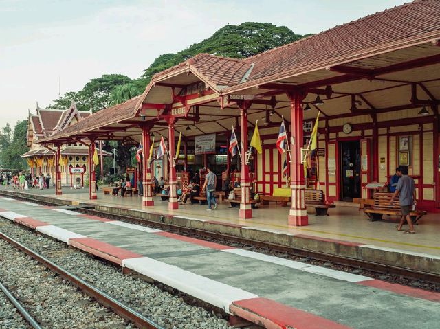 Hua Hin: Thailand’s Laid-Back Beach Escape with a Royal Touch