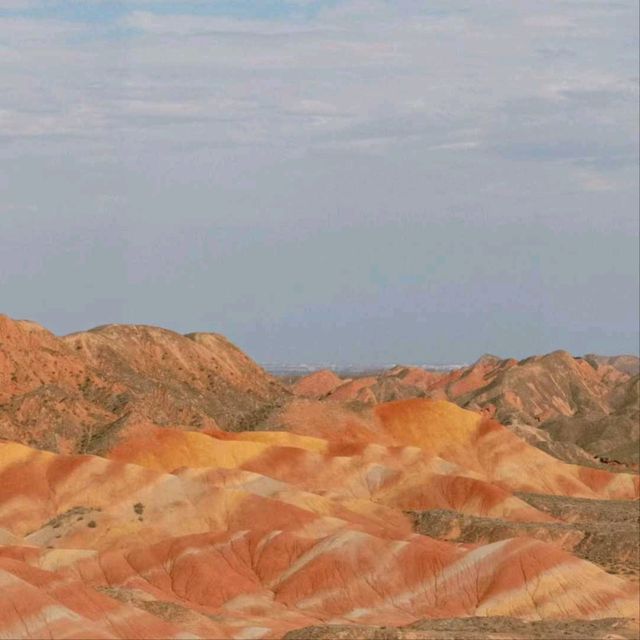 Zhangye Danxia’s Otherworldly Landscapes: Salt Lakes, Rainbow Mountains & Desert Sunsets 🌈🏜️