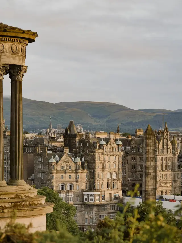 🏰 Edinburgh: A City of Castles and Closes 🌿📚🍺