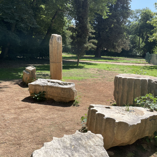 Athens on a Shoestring: Ancient Wonders & Local Streets