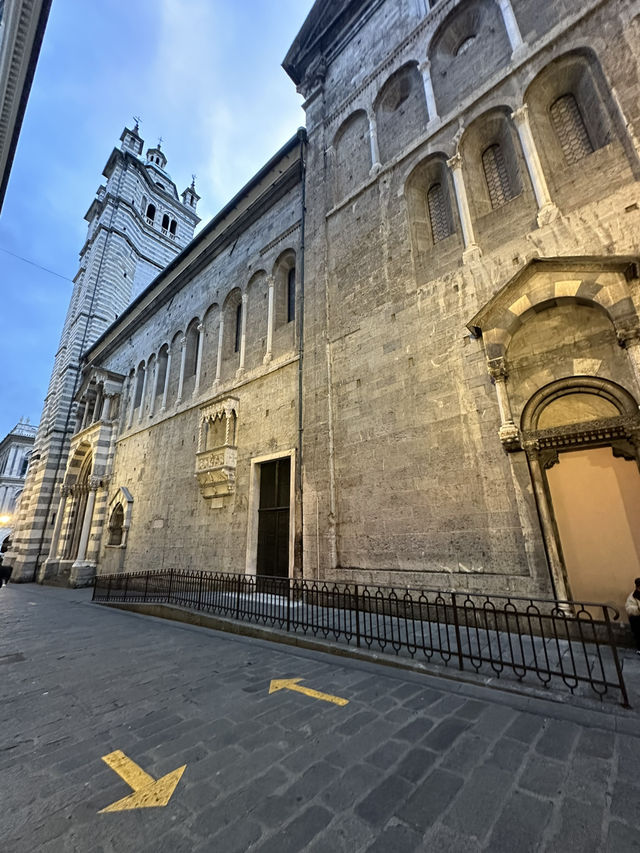 Where History Hits Different: Exploring Genoa’s Epic Streets 🌊🏛️ Where History Hits Different: Exploring Genoa’s Epic Streets 🌊🏛️